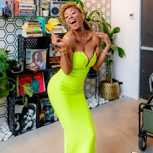 Meet your Posher, Mo